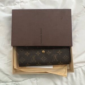 Louis Vuitton Wallet